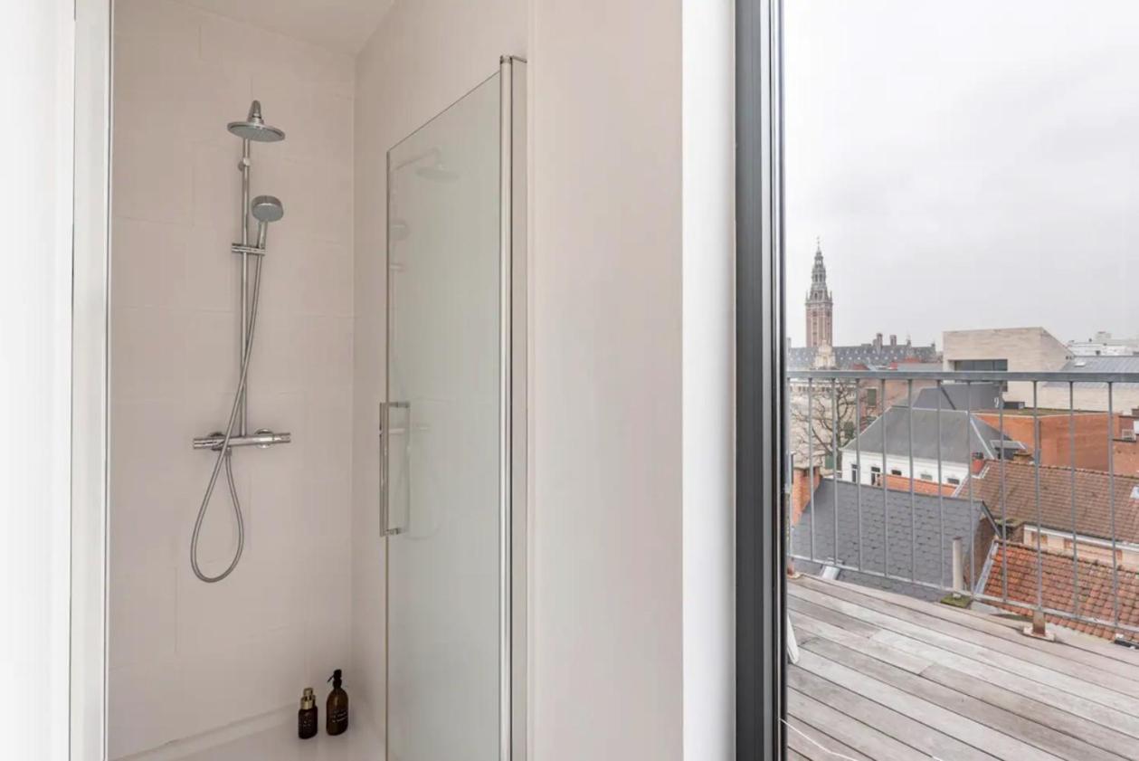 New Apartment With Big Terrace And Great Views! Lovaň Exteriér fotografie
