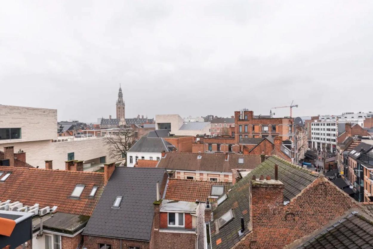 New Apartment With Big Terrace And Great Views! Lovaň Exteriér fotografie